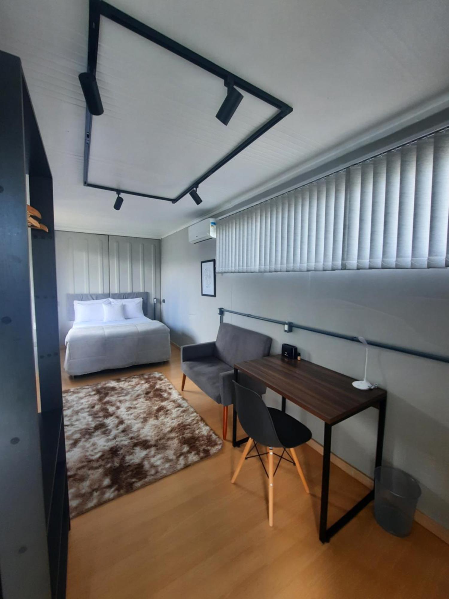 Container Guesthouse - 1 Apartment